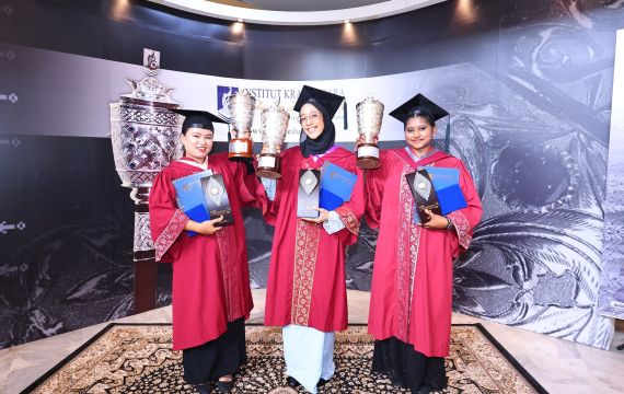Istiadat Konvokesyen Institut Kraf Negara 2025