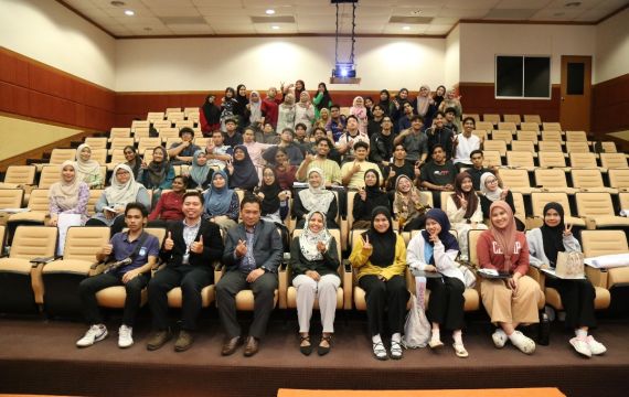 Kursus Pengurusan Berkesan (Persediaan Latihan Industri) dan Keusahawan